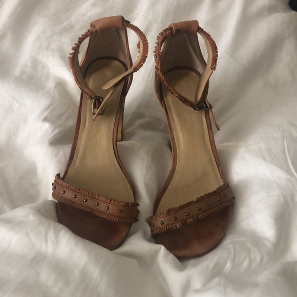 Chinese laundry camel sandal - Picture 3 of 3